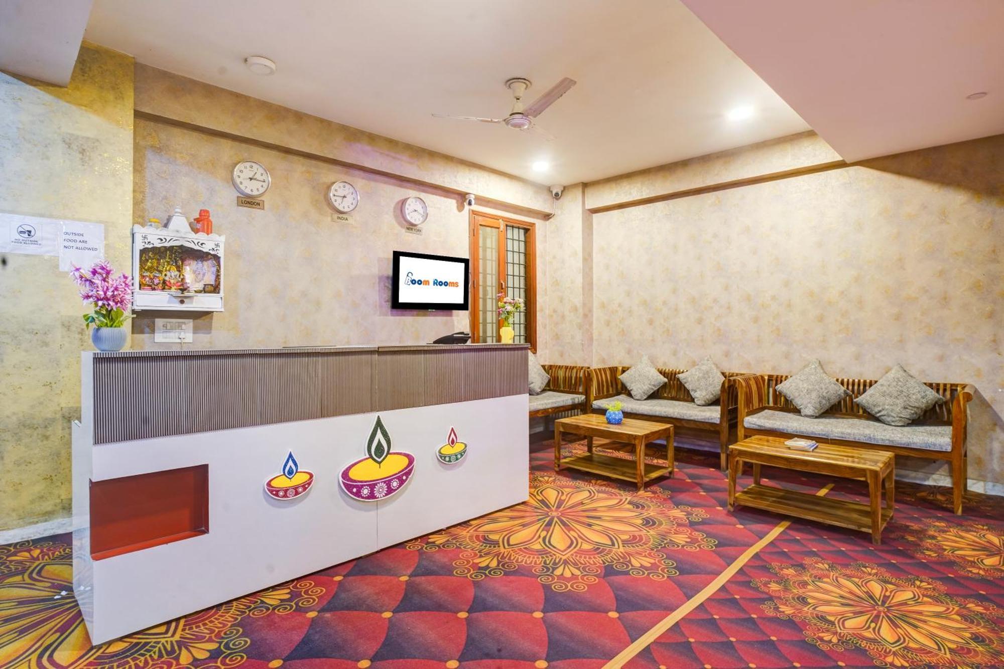 Hotel The York - Couple-Unfriendly Hotel Noida Exterior foto